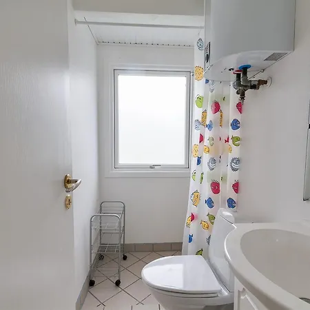 Three-bedroom Holiday In Holiday home