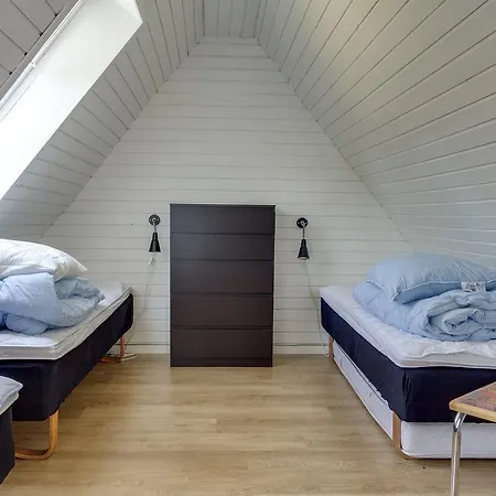 Three-bedroom Holiday In *